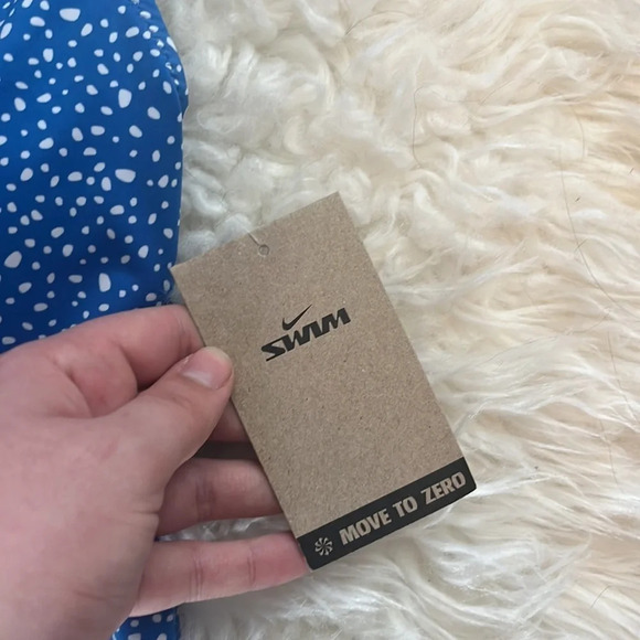 Nike Women's Water Dots Keyhole Back One Piece Swimsuit Pacific Blue Size Small - Picture 8 of 14